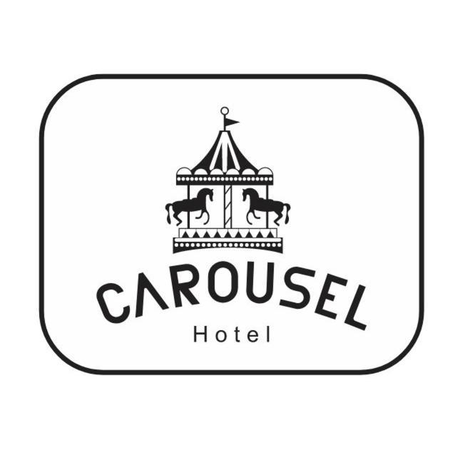 Carousel Hotel Тбилиси Екстериор снимка